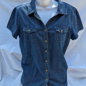 Women's Short Sleeve Denim Shirt